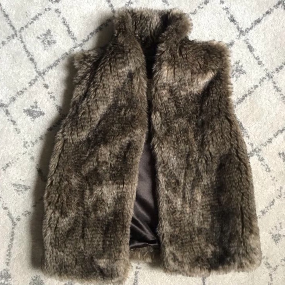faux fur vest